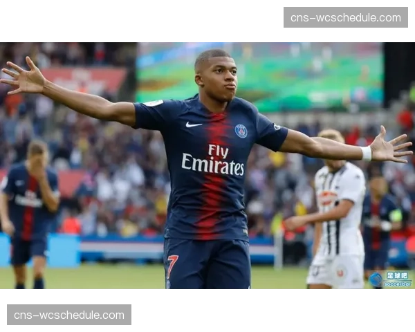 官方确认：澳大利亚国脚中锋亨特·派西恩签约法甲球队土伦