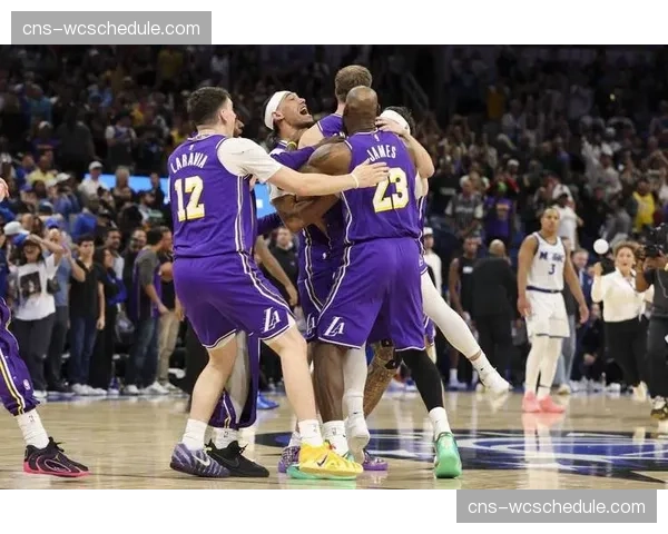 赖特：若湖人下赛季想围绕东詹夺冠，最佳方案是送走里夫斯